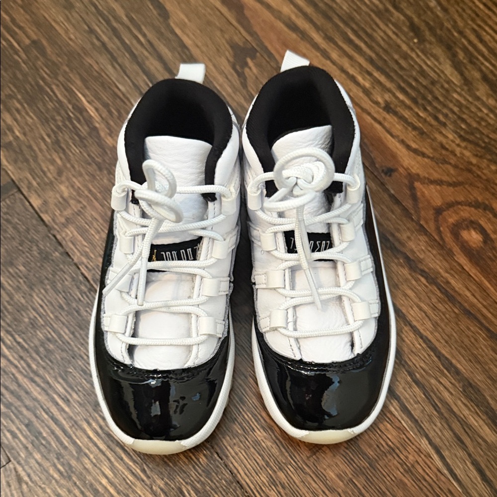 Nike Air Jordan 11 Retro "Gratitude" (TD) toddler sneakers